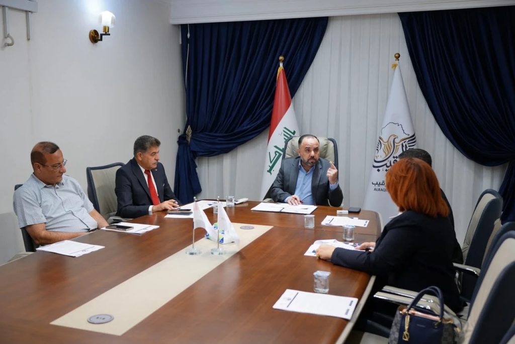 حيدر كريم الغراوي رئيس حزب الرقيب يترأس اجتماع المكتب التنفيذي في بغداد